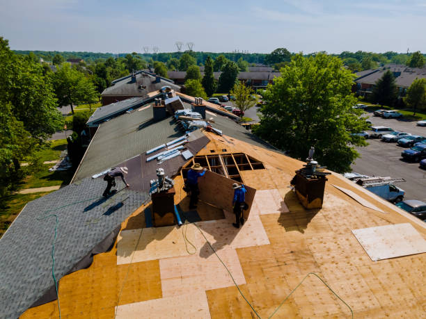 24/7 Emergency Storm Damage Roof Repair experts in Linden, WI